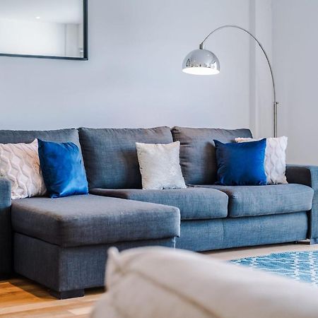 Host & Stay - Waterfront View Ливърпул Екстериор снимка