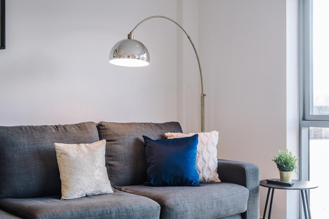 Host & Stay - Waterfront View Ливърпул Екстериор снимка